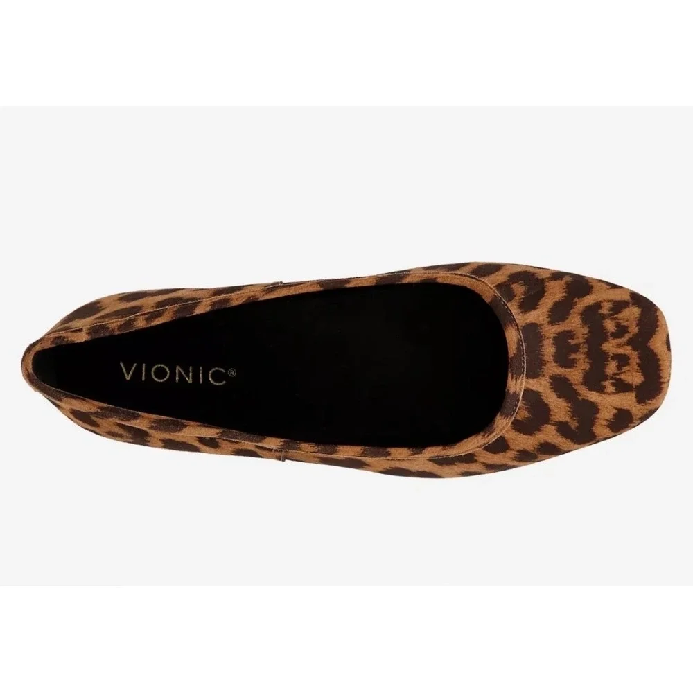 Vionic Orinda Tan Leopard Print Suede Square Toe Ballet Flats Womens 10 M NEW